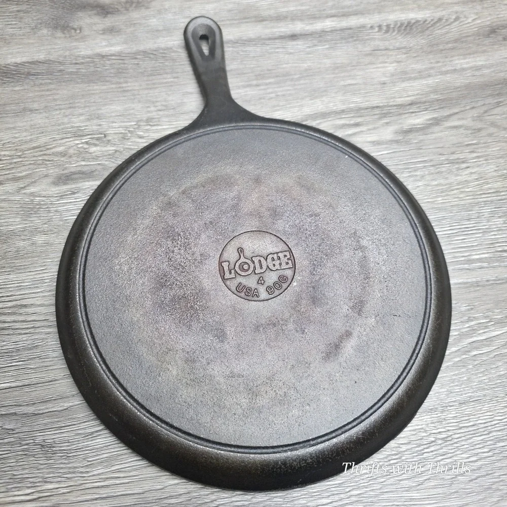 Vintage‎ LODGE Cast Iron Griddle Skillet - 90G 10-1/2